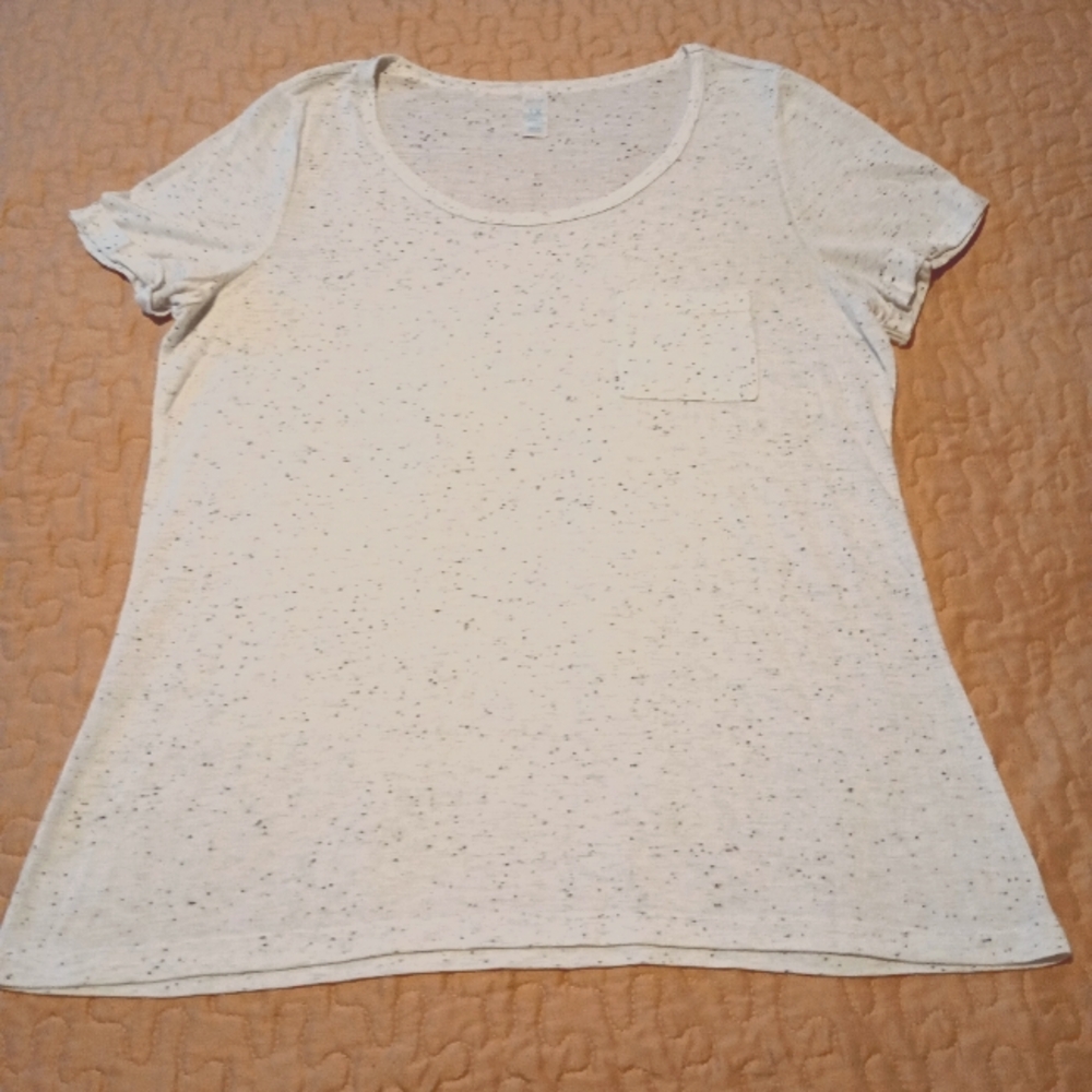 Just Be Women's Size 1X Rayon Blend T-shirt White Black Pocket Lightweight EUC